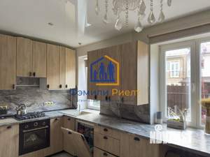 Таунхаус 90м², 3-этажный, участок 1 сот.