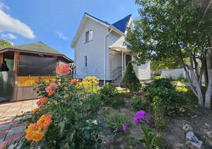 Дом 96м², 2-этажный, участок 7 сот.