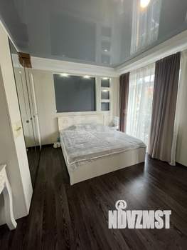 Таунхаус 60м², 2-этажный, участок 1 сот.