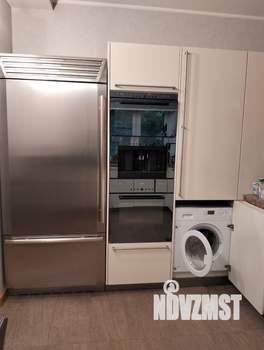 Таунхаус 300м², 3-этажный, участок 1 сот.