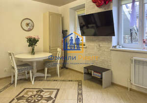 Дом 59м², 3-этажный, участок 1 сот.