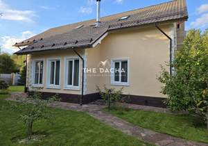 Дом 184м², 2-этажный, участок 11 сот.