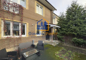 Дом 90м², 3-этажный, участок 1 сот.