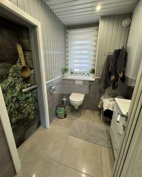 Дом 95м², 2-этажный, участок 5 сот.