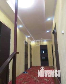 Дом 272м², 3-этажный, участок 5 сот.