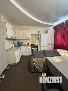 Таунхаус 60м², 2-этажный, участок 1 сот.