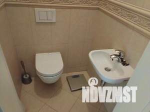 Коттедж 200м², 2-этажный, участок 12 сот.