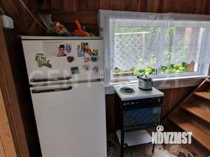 Дом 30м², 2-этажный, участок 8 сот.