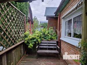 Дом 30м², 2-этажный, участок 8 сот.