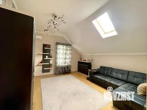 Коттедж 184м², 2-этажный, участок 12 сот.