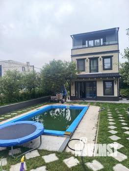 Дом 176м², 3-этажный, участок 6 сот.