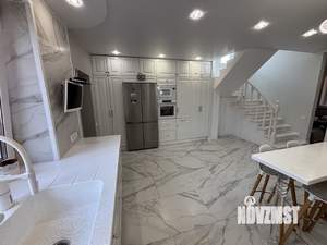 Коттедж 184м², 3-этажный, участок 5 сот.