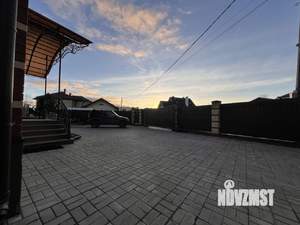 Дом 254м², 2-этажный, участок 11 сот.