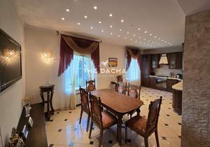 Дом 184м², 2-этажный, участок 11 сот.