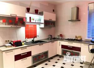 Дом 336м², 3-этажный, участок 19 сот.