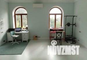 Коттедж 200м², 2-этажный, участок 12 сот.