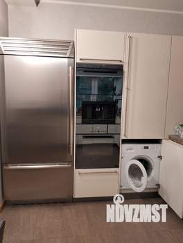 Таунхаус 300м², 3-этажный, участок 1 сот.