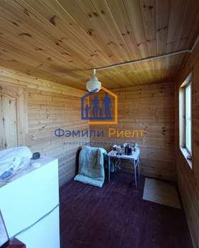 Дом 45м², 2-этажный, участок 4 сот.