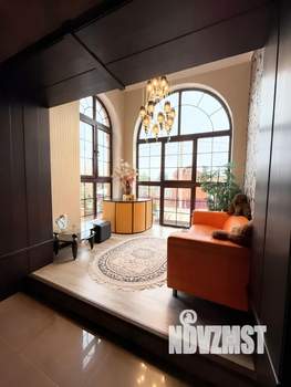 Дом 320м², 3-этажный, участок 13 сот.