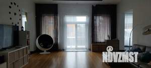 Дом 700м², 2-этажный, посуточно, 