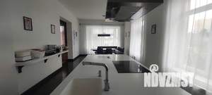 Дом 700м², 2-этажный, посуточно, 