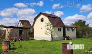 Дом 33м², 2-этажный, участок 8 сот.  