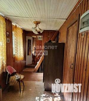 Дом 60м², 2-этажный, участок 6 сот.  