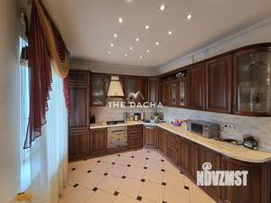 Коттедж 184м&sup2;, 2-этажный, участок 11 сот.  