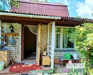 Дом 60м², 2-этажный, участок 6 сот.  