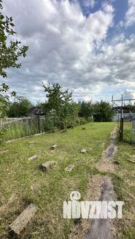 Дом 50м&sup2;, 2-этажный, участок 10 сот.  