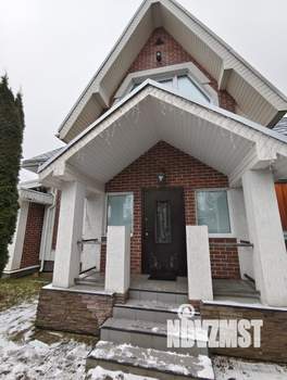 Дом 176м&sup2;, 2-этажный, участок 10 сот.  