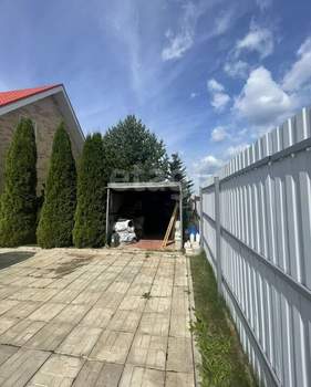 Дом 140м², 2-этажный, участок 10 сот.  