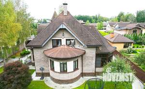 Дом 262м², 3-этажный, участок 11 сот.  