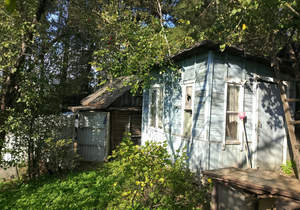 Дом 60м², 2-этажный, участок 6 сот.  