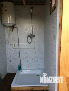 Дом 40м², 2-этажный, участок 9 сот.  