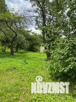 Дом 40м&sup2;, 2-этажный, участок 6 сот.  