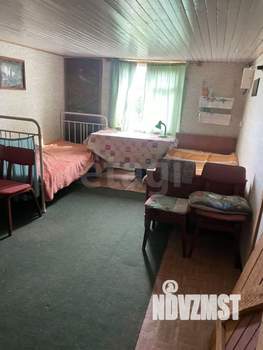 Дом 42м&sup2;, 2-этажный, участок 6 сот.  