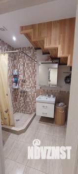 Таунхаус 100м², 3-этажный, участок 1 сот.  