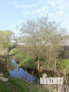 Дом 35м&sup2;, 2-этажный, участок 9 сот.  