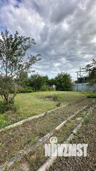 Дом 50м², 2-этажный, участок 10 сот.  