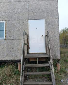 Дом 167м&sup2;, 3-этажный, участок 4 сот.  