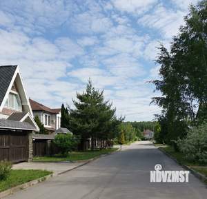 Дом 176м&sup2;, 2-этажный, участок 10 сот.  