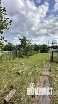 Дом 50м², 2-этажный, участок 10 сот.  