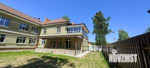 Таунхаус 200м², 3-этажный, участок 10 сот.  