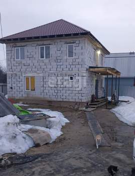 Дом 90м², 2-этажный, участок 6 сот.  