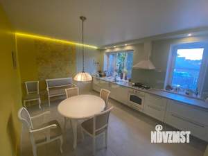 Таунхаус 58м², 3-этажный, участок 1 сот.  