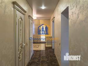 Коттедж 350м², 3-этажный, участок 8 сот.  