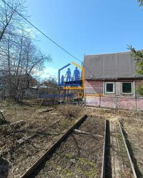 Дом 57м², 2-этажный, участок 5 сот.  