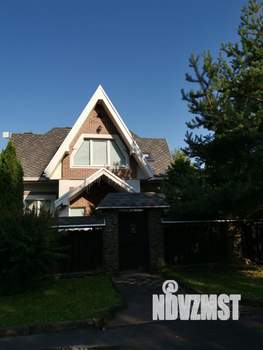 Дом 176м&sup2;, 2-этажный, участок 10 сот.  