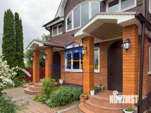 Коттедж 350м², 3-этажный, участок 8 сот.  